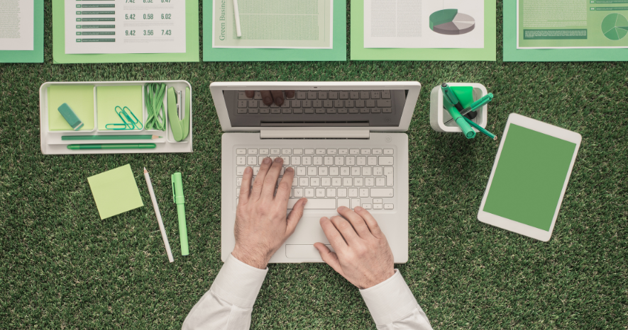 computer-with-green-tones