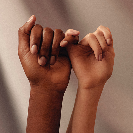 two-hands-holding
